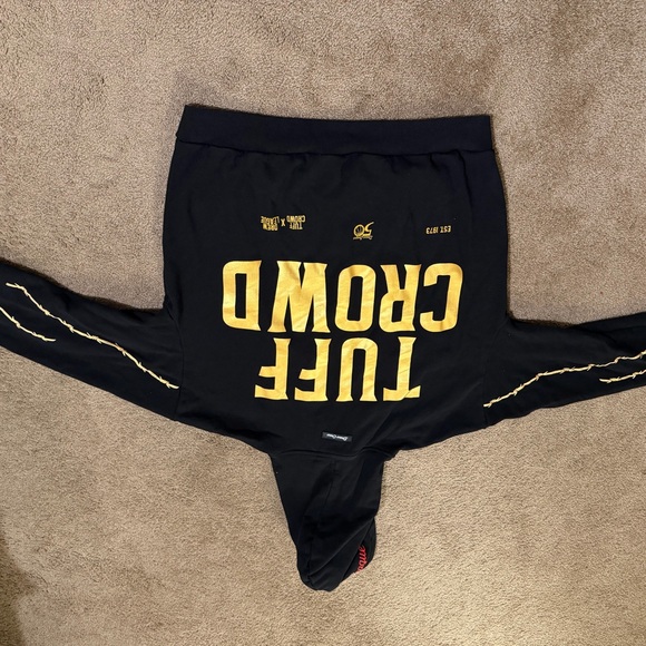 Tuff Crowd Bundle - Picture 2 of 6